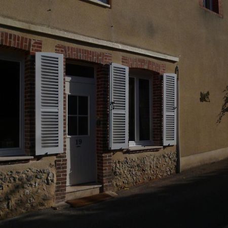 Le Relais De Montigny Apartment Exterior photo