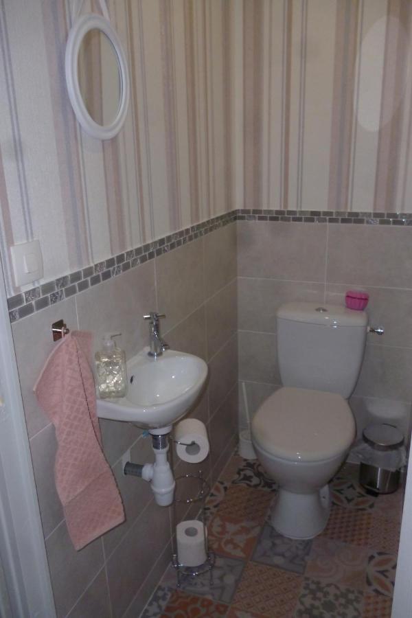 Le Relais De Montigny Apartment Room photo